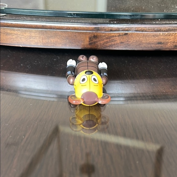 Brown and Yellow Toy Figure - Picture 3 of 7